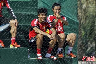 ��ǫ�˿���ħ����ѧ��Ƶ�����ϣ��������ڳ�5����ǧ����ľ ��������ɷ���(ͼ)...